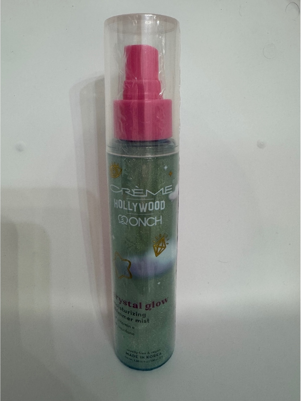 Hollywood Conch Crystal Glow Moisturizing Face Mist